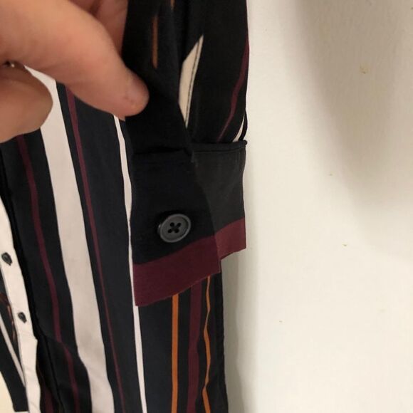 Who What Wear Long Sleeve Pin Striped Multi Color Shirt Size Extra Small - Picture 7 of 8